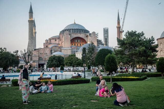 Turkey aims to attract the wealthy amid global wealth shifts