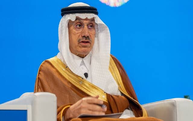 الجاسر: تمويلات البنك الإسلامي 100 مليار دولار