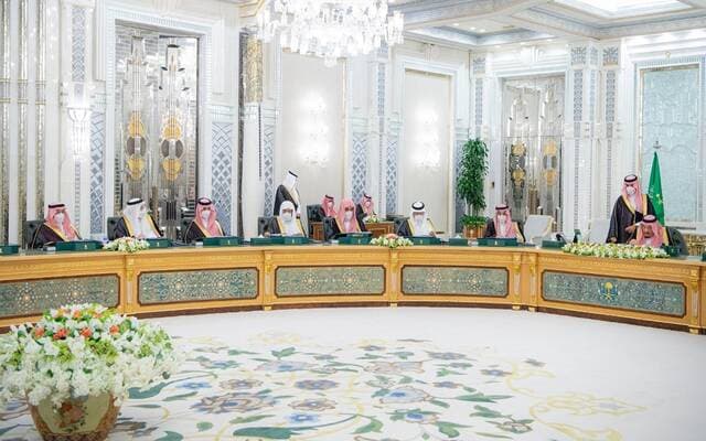 مجلس الوزراء يؤكد حق السعودية في الدفاع
