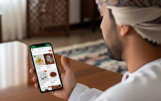 عُمان تقترب من إنجاز خطتها الإلكترونية