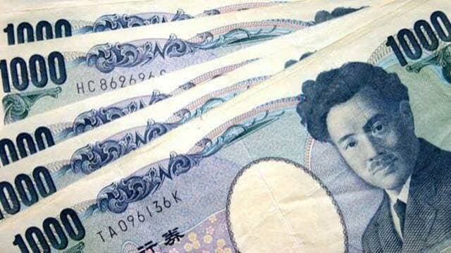 اليابان تواصل جهود استقرار الين مع أمريكا