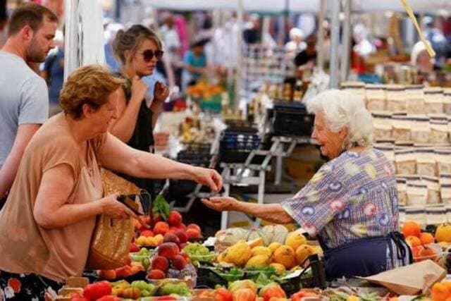Eurozone inflation surpasses 3%