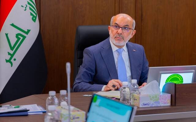 وزير النفط: مشروع يتيح للعراق منفذين إضافيين للتصدير بعيداً عن مضيق هرمز