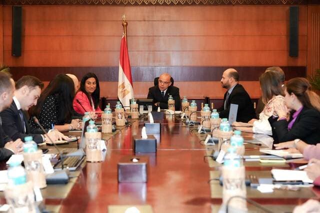 Investment Authority reviews Cairo medical complex