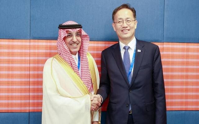 السعودية وكوريا الجنوبية تبحثان تعزيز الشراكة المالية