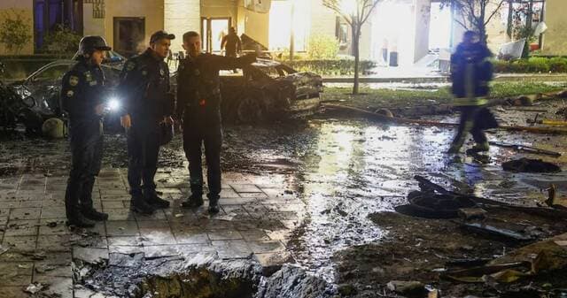 Zelensky criticizes allies over missile alert