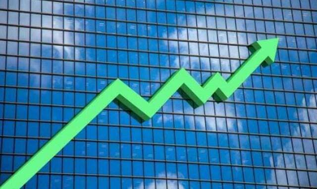 UAE Stocks Lead Midday Gains