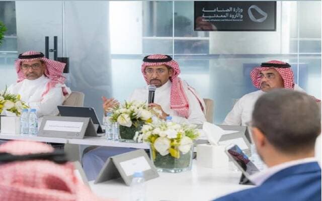 السعودية تبحث توطين صناعة الطائرات المروحية بالشراكة مع شركة Airbus