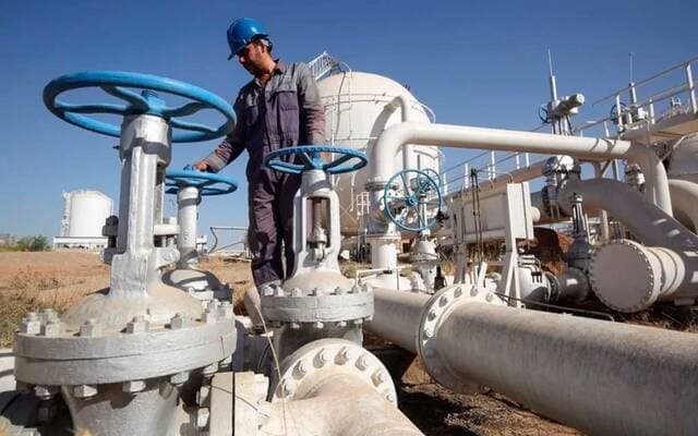 Washington urges Iraqi-Syrian oil pipeline negotiations to bypass the Strait of Hormuz