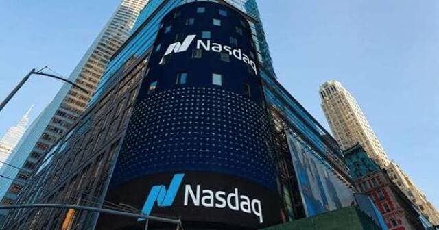 US stock decline hits tech sector