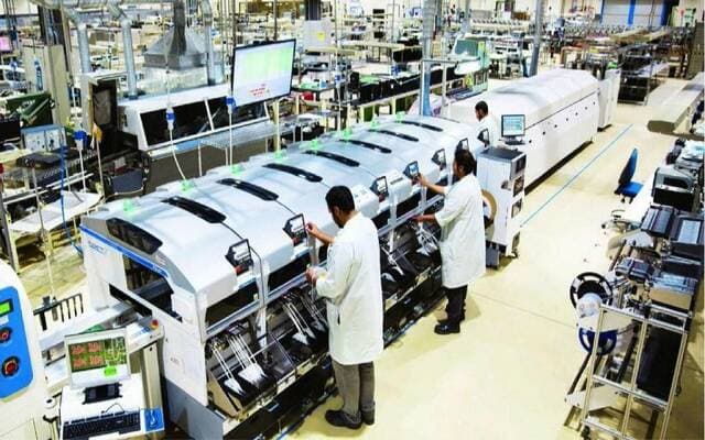 Saudi factories boost local supply chains
