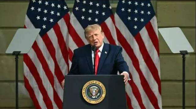 Trump Urges Lowest U.S. Interest Rates