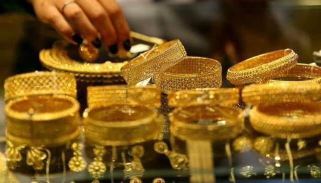 الذهب يتجاوز 4000 دولار مع توقعات التهدئة