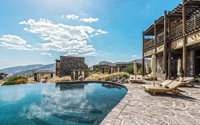 Oman hotel earnings drop 22.7% in June