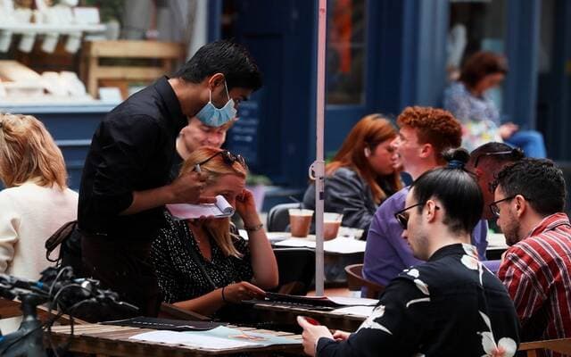 UK services sector edges up amid Middle East tensions