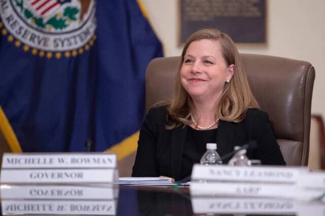 Federal Reserve VP Urges Focus on Major Risks