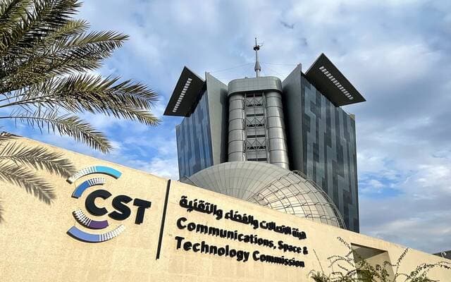 Riyadh hosts space communication event