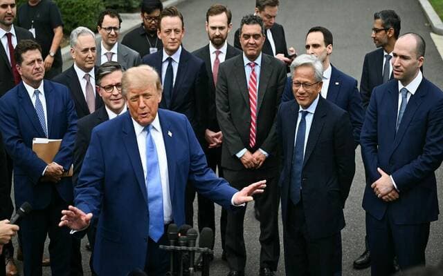 Trump endorses AI standards and data center growth