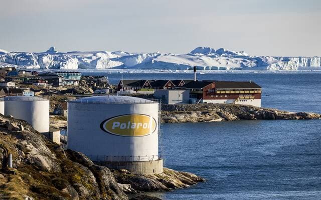 American Firm Delays Greenland Oil Drilling