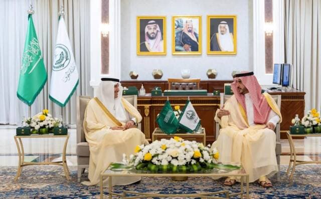 Al-Jouf Prince inaugurates 17 road projects