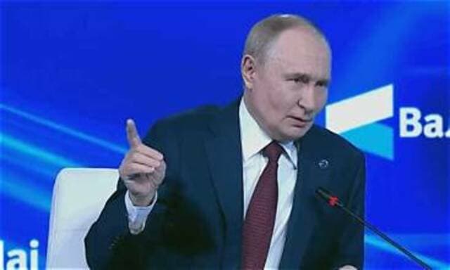 Putin suggests summit with Trump and Xi to end Ukraine conflict