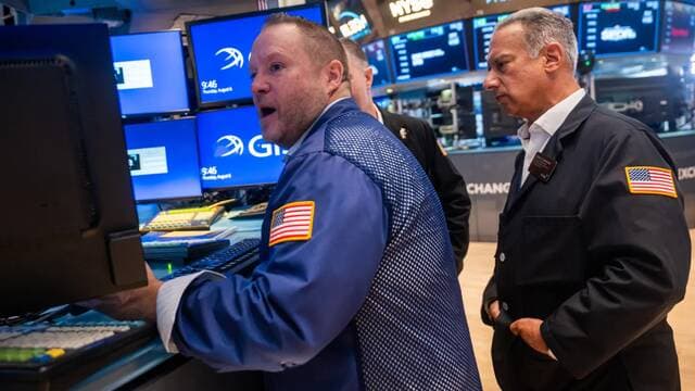 US stocks climb after sell-off