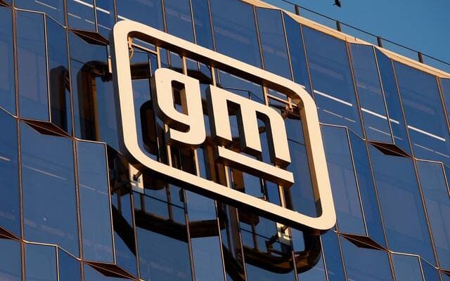 General Motors cuts 2026 profit forecast