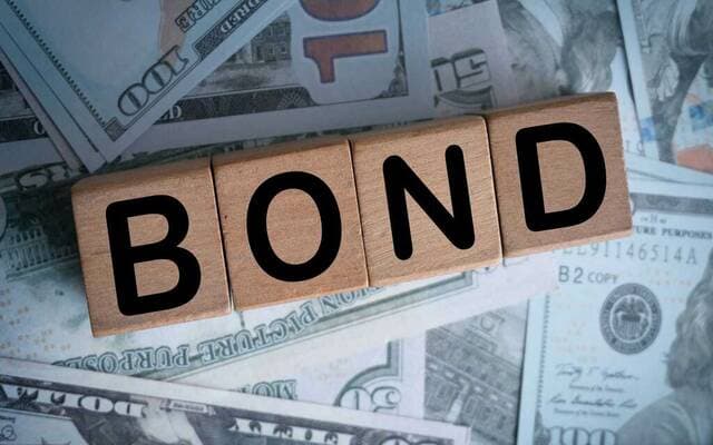 Global bond yields hit new highs