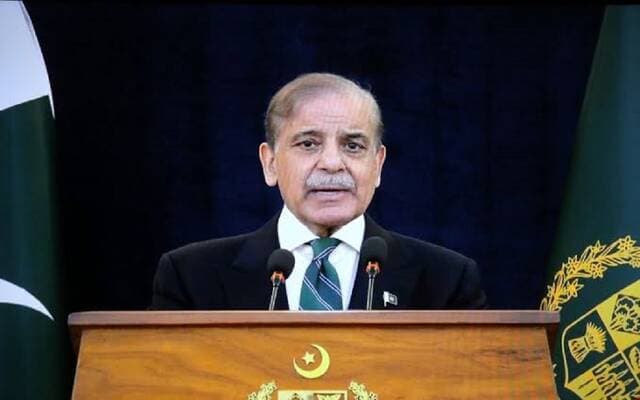 Pakistani PM: Threats to Holy Mosques are red line