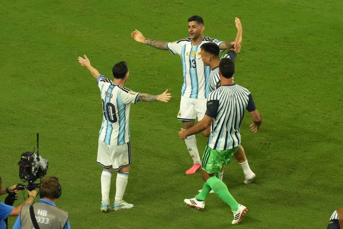 Argentina blocks Cape Verde upset