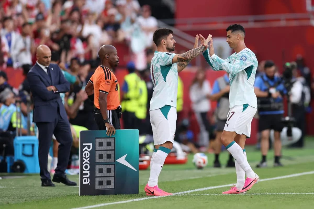 12 سعودياً يواصلون منافسات المونديال