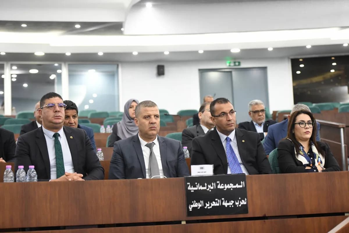 Algerian deputies focus on economy and jobs