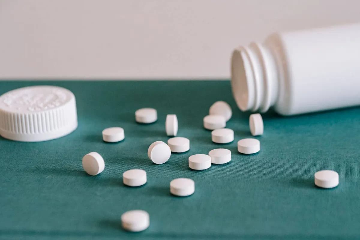 Research suggests melatonin may reduce chronic pain
