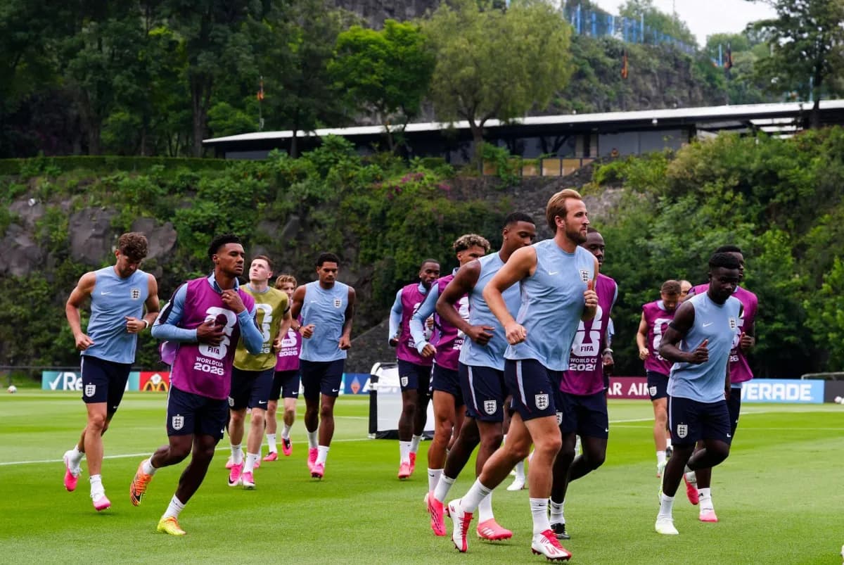 2026 World Cup Qualifiers: England and Mexico Lead