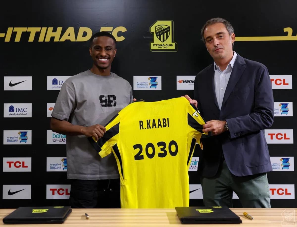 الاتحاد يتعاقد مع براكان كعبي لمدة 4 أعوام لتعزيز صفوفه