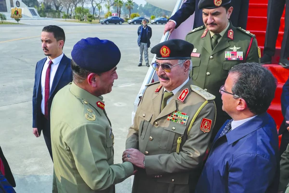 وساطة باكستانية بموافقة أمريكا بين شرق ليبيا وغربها