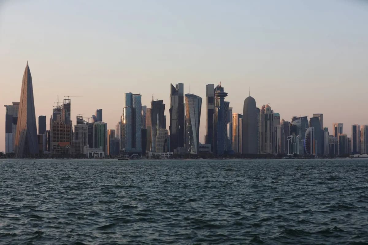 قطر تستدعي دبلوماسياً إيرانياً وتحتج على استهداف «الركيات»