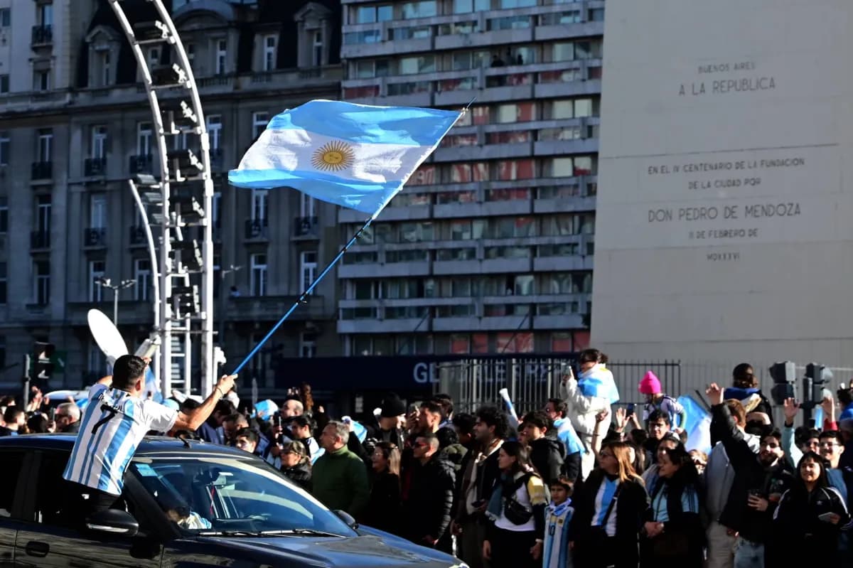 Argentinian celebrations in Buenos Aires turn into acts of violence