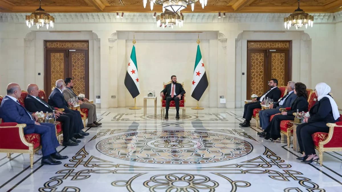 المحكمة الدستورية العليا تعقد أول اجتماع في دمشق