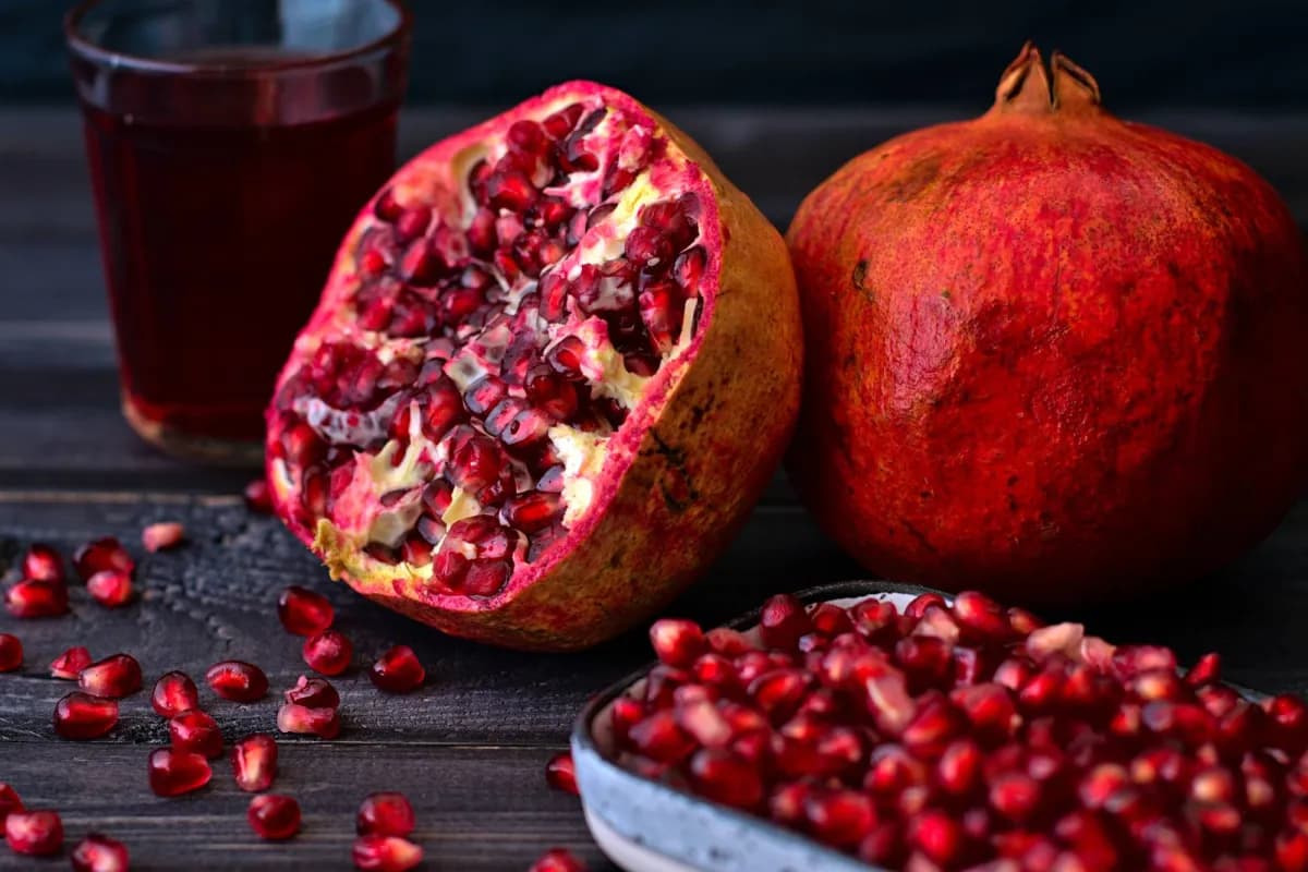 فوائد قشر الرمان لمرضى الكوليسترول