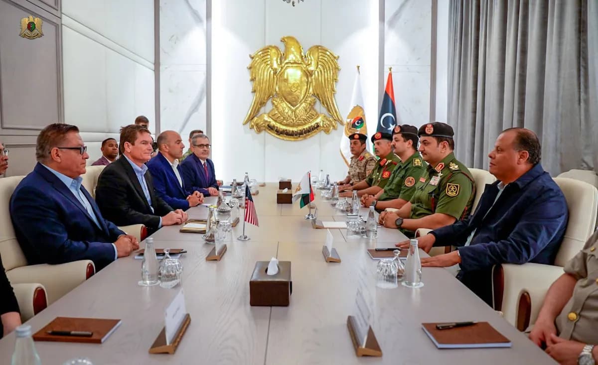 الجيش الوطني الليبي يناقش تعزيز التعاون مع الكونغرس