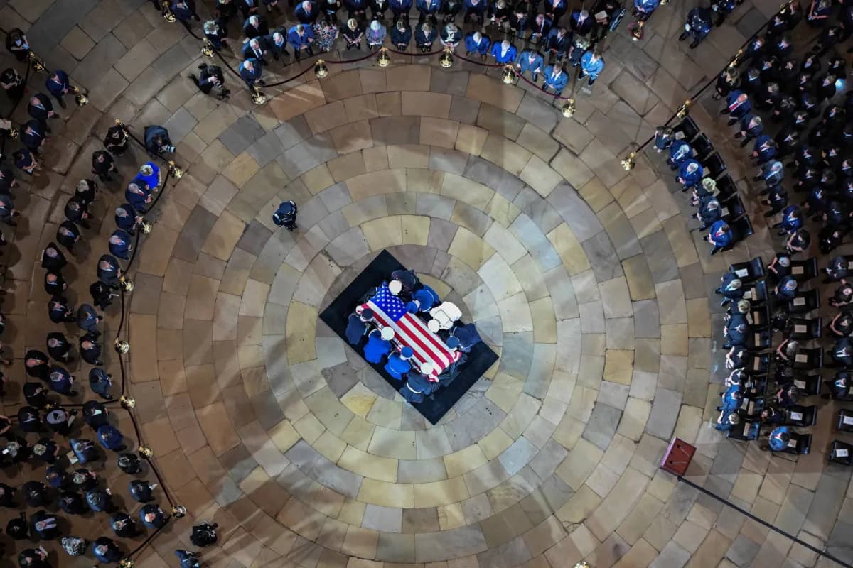 Washington says goodbye to Lindsey Graham