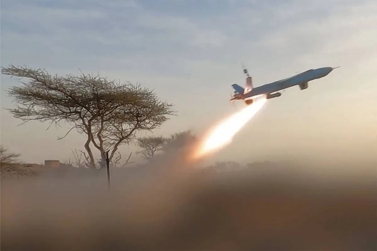 Iranian Guard updates Houthi defenses
