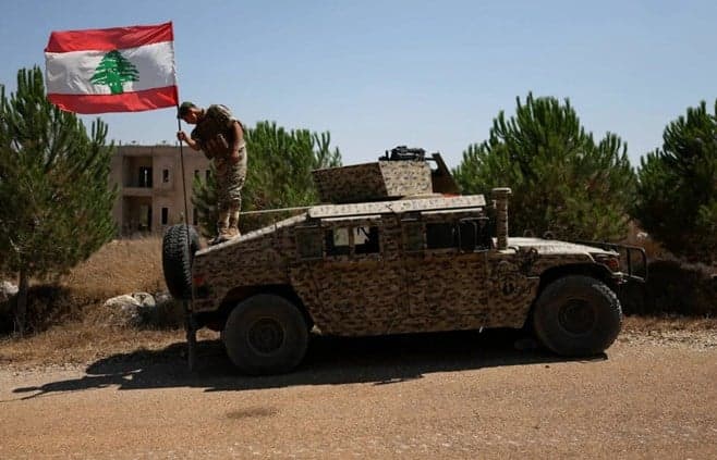 Military sources: Army ready to deploy in south