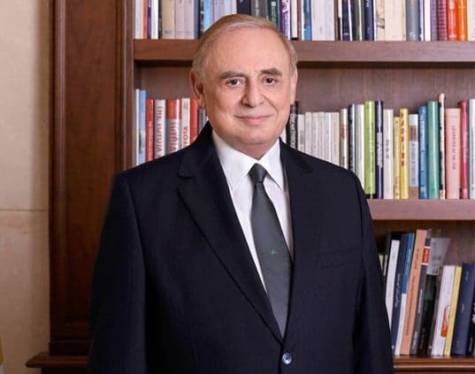 البستاني يطالب بحالة طوارئ اقتصادية