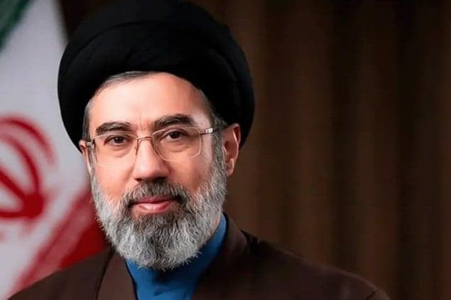 Iran to Publish Images of Supreme Leader Khamenei