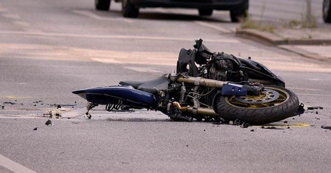 Lebanon's Roads Show High Speed and Chaos