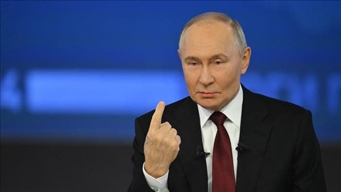 Putin's First Visit to Kuril Islands