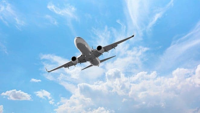 طائرة من الإمارات إلى إسرائيل تتعرض لنداء استغاثة