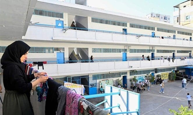 شهادات حول مخالفات في مراكز نازحين بيروت